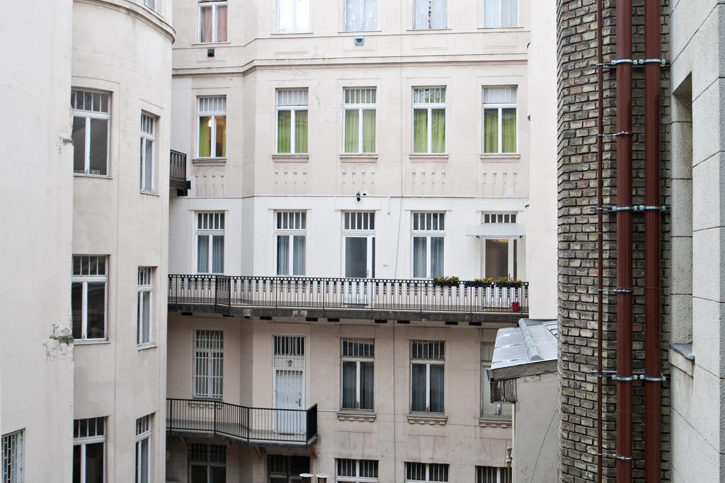 Elisabeth Apartment On Vaci Street Будапеща Стая снимка